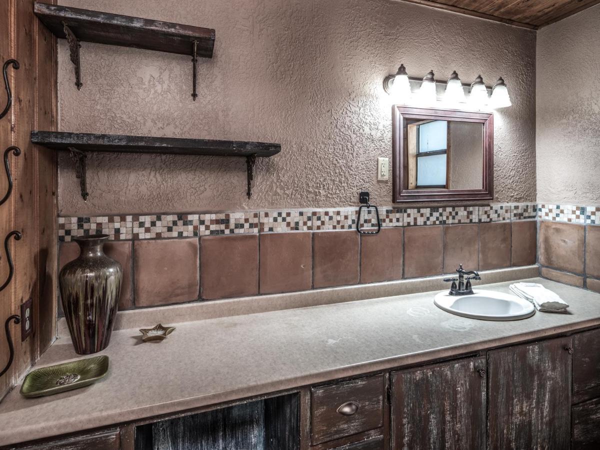 Alpine Cabin, 3 Bedrooms, Deck, Sleeps 8 Ruidoso Exterior photo